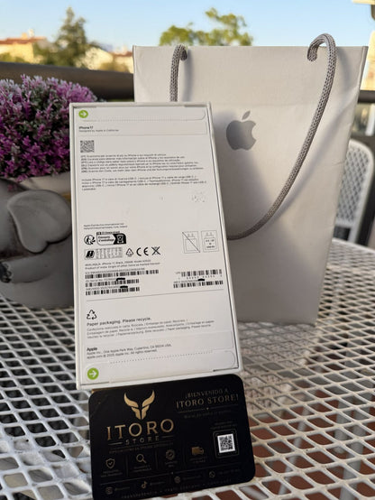 iPhone 17 256 GB Negro - caja trasera - foto real ITorostore